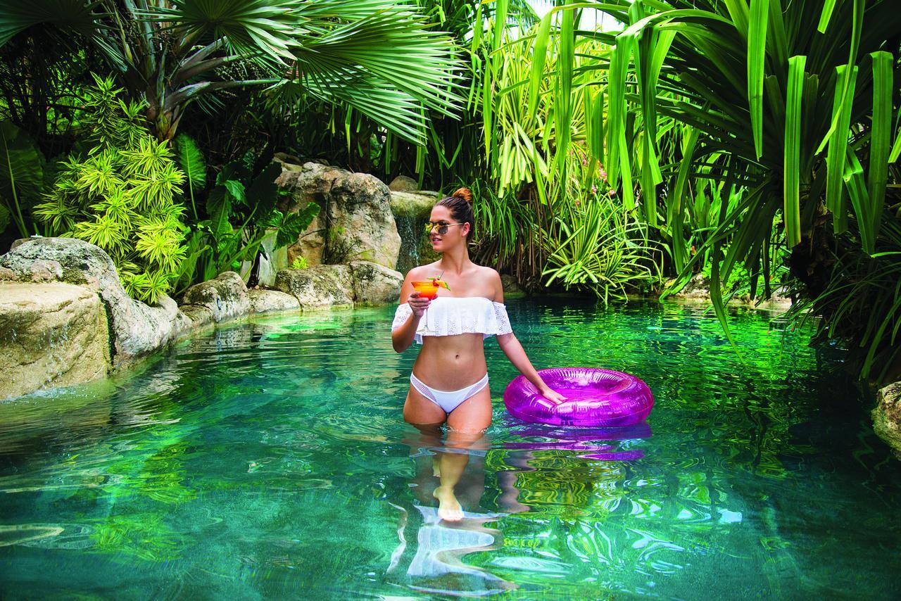 Sweetfield Manor Hotel Bridgetown Kültér fotó